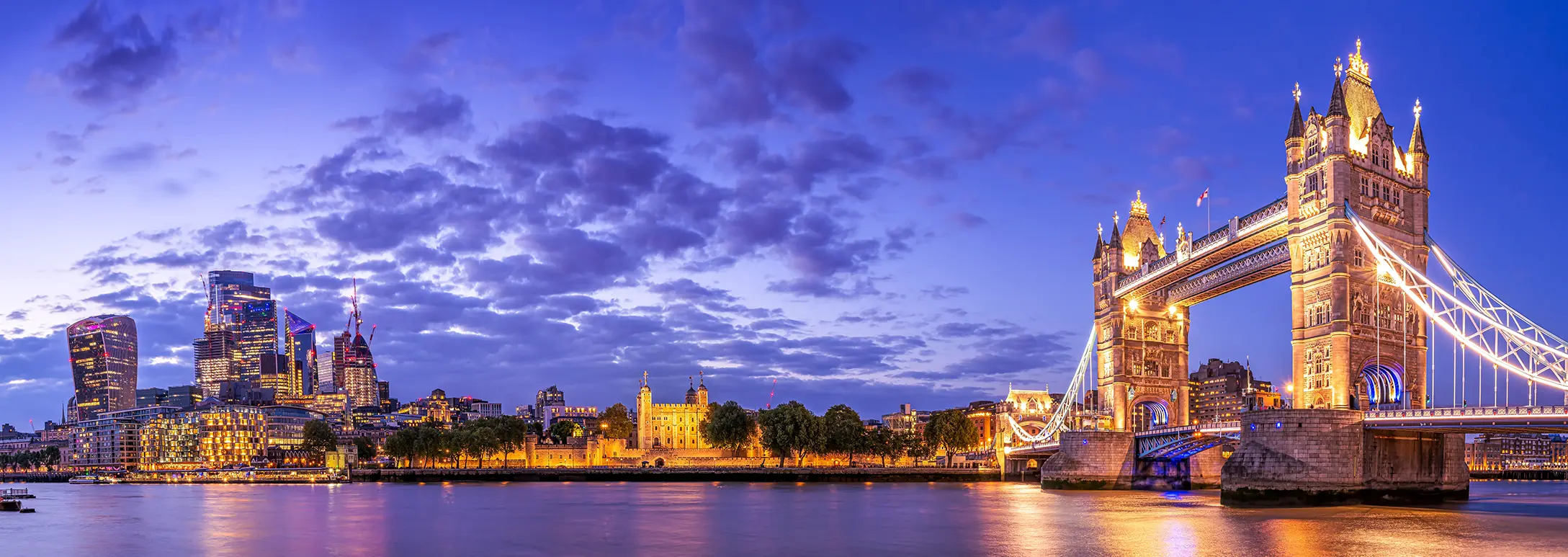 London Gatwick Airport LGW Shuttles & Private Transfers | Jayride.com