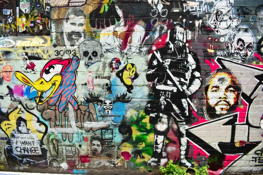 Melbourne Graffiti. Photo by Jase Ess on Unsplash