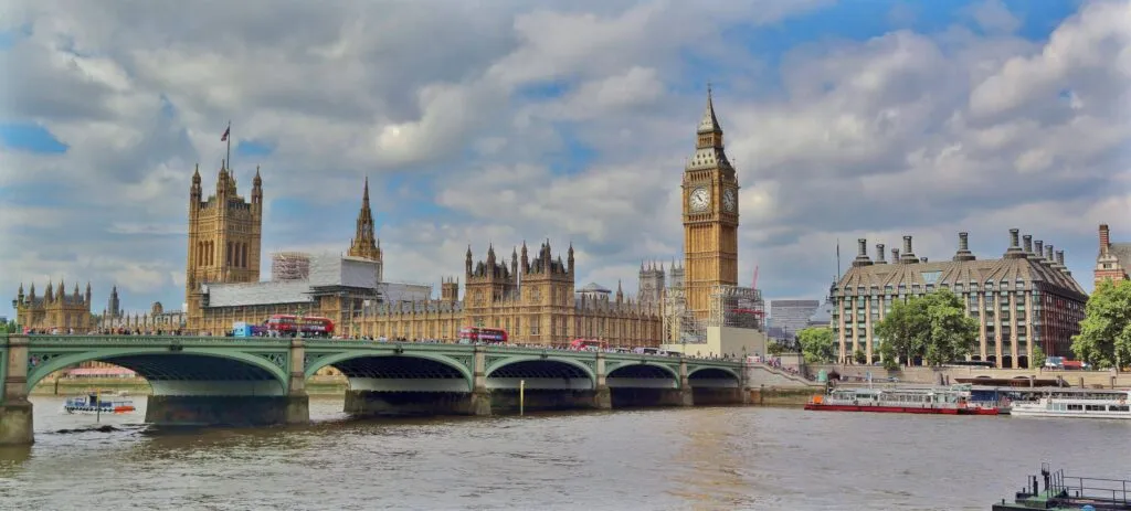 View of Big Ben and the Houses of Parliament. Photo by Paddy Kumar on Unsplash